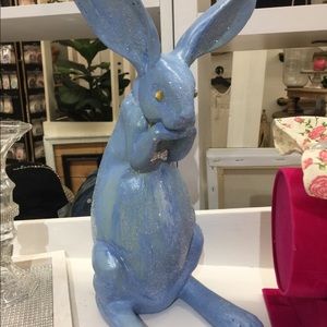 Large size hard resin bunny.